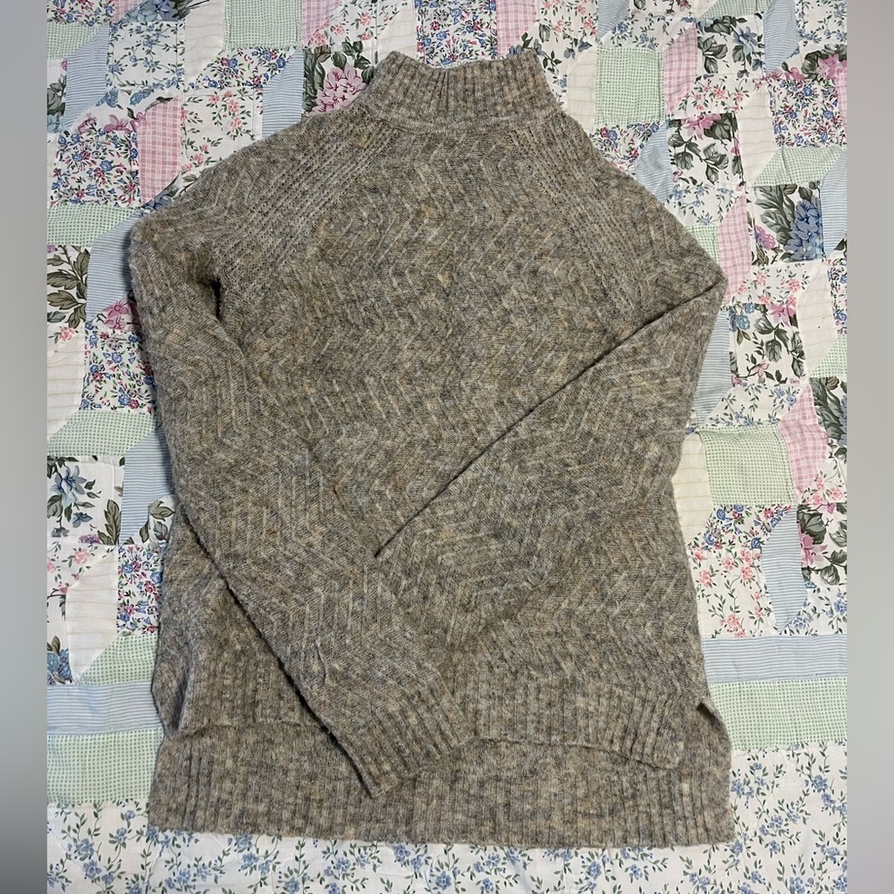 Aeropostale Turtleneck Sweater